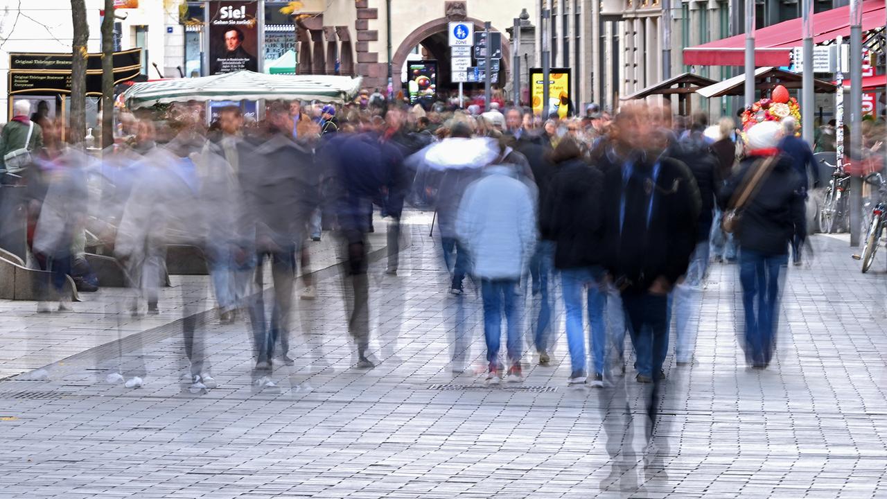 Debatte nach Merz-Äußerung: SPD-Abgeordnete fordern "Stadtbild"-Gipfel