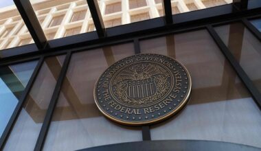 Trotz hartnäckiger Inflation: US-Notenbank senkt Leitzins erneut