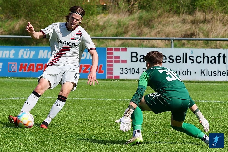 Leverkusen steht nun auf Platz zwei. Leverkusen steht nun auf Platz zwei.