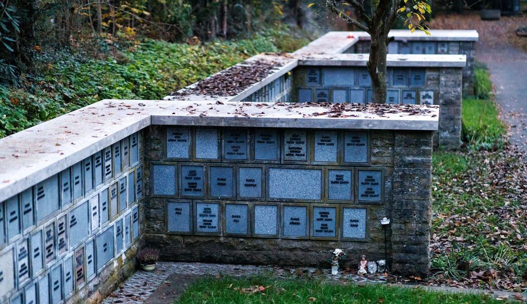 Urnengrab auf Nürnberger Friedhof