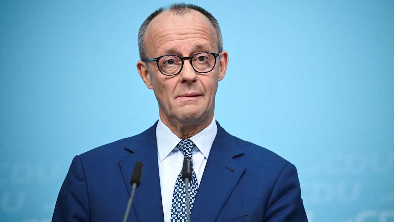 „Hauptgegner“ : Jetzt reagiert die AfD auf Merz’ Kampfansage | Politik