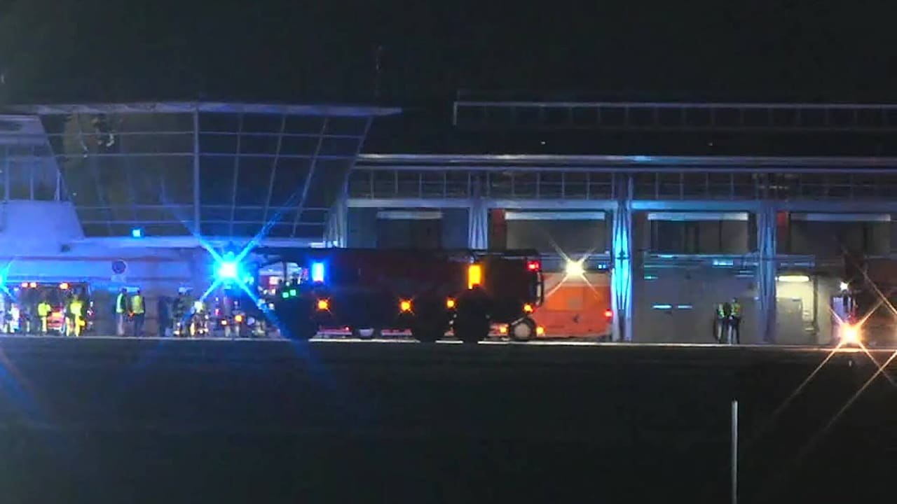Feuer am Flughafen Stuttgart: Flugausfälle nach Kabelbrand | Regional