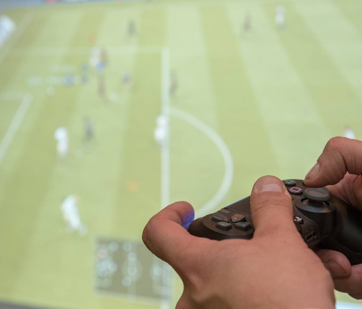 Erste eFootball-Stadtmeisterschaft in Bochum - Radio Bochum