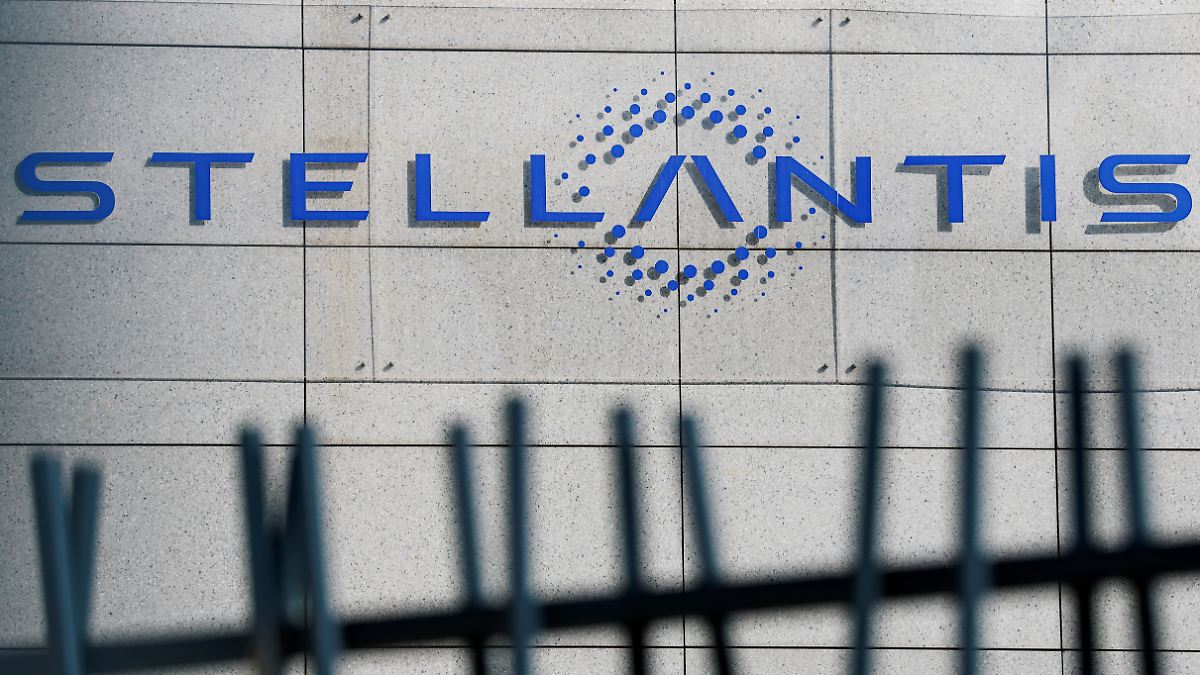 Mittel gegen Trumps Zölle?: Bericht: Stellantis will zehn Milliarden in den USA investieren