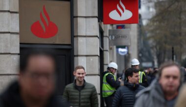 CEO von Santander UK tritt vor Fusion mit TSB zurück