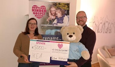 IKEA-Mitarbeiter*innen unterstützen Deutsche Kinderhospiz Dienste in Dortmund mit 5000 Euro
