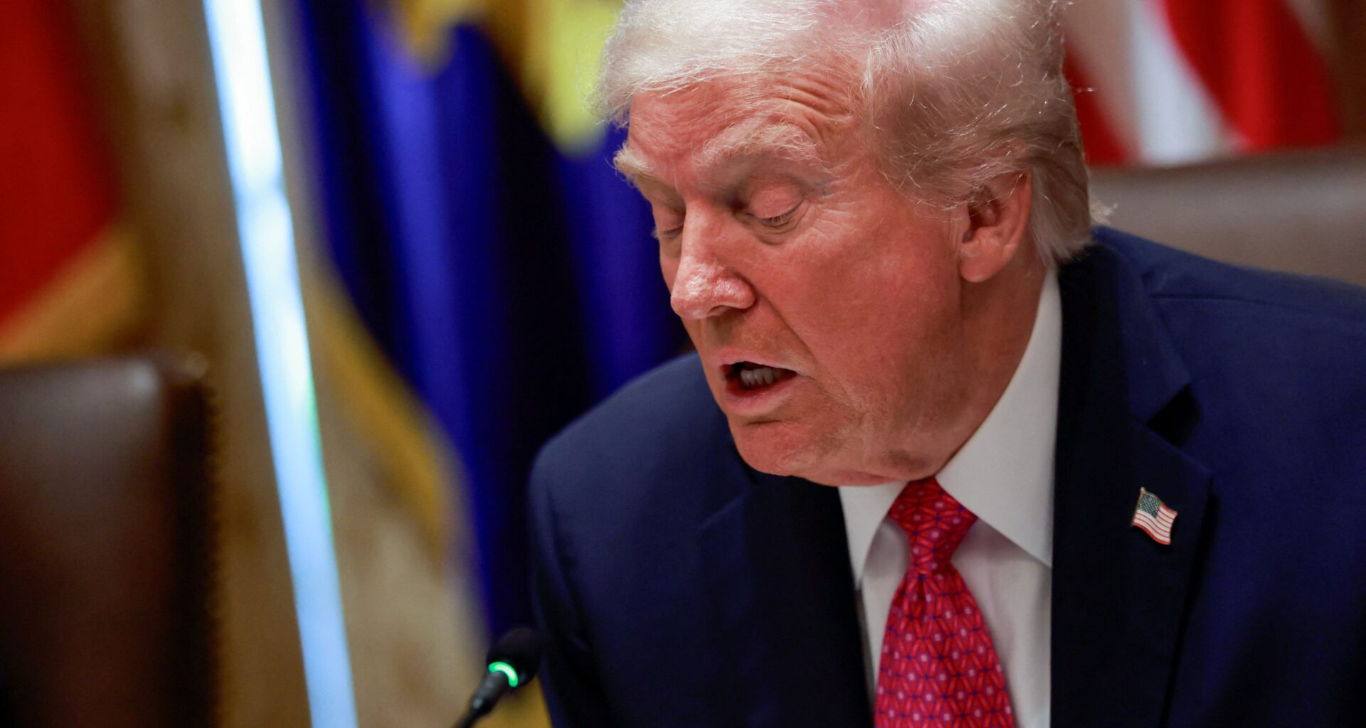 Trump genehmigt Zollentlastungen für US-Autoindustrie und verhängt neue Lkw-Zölle