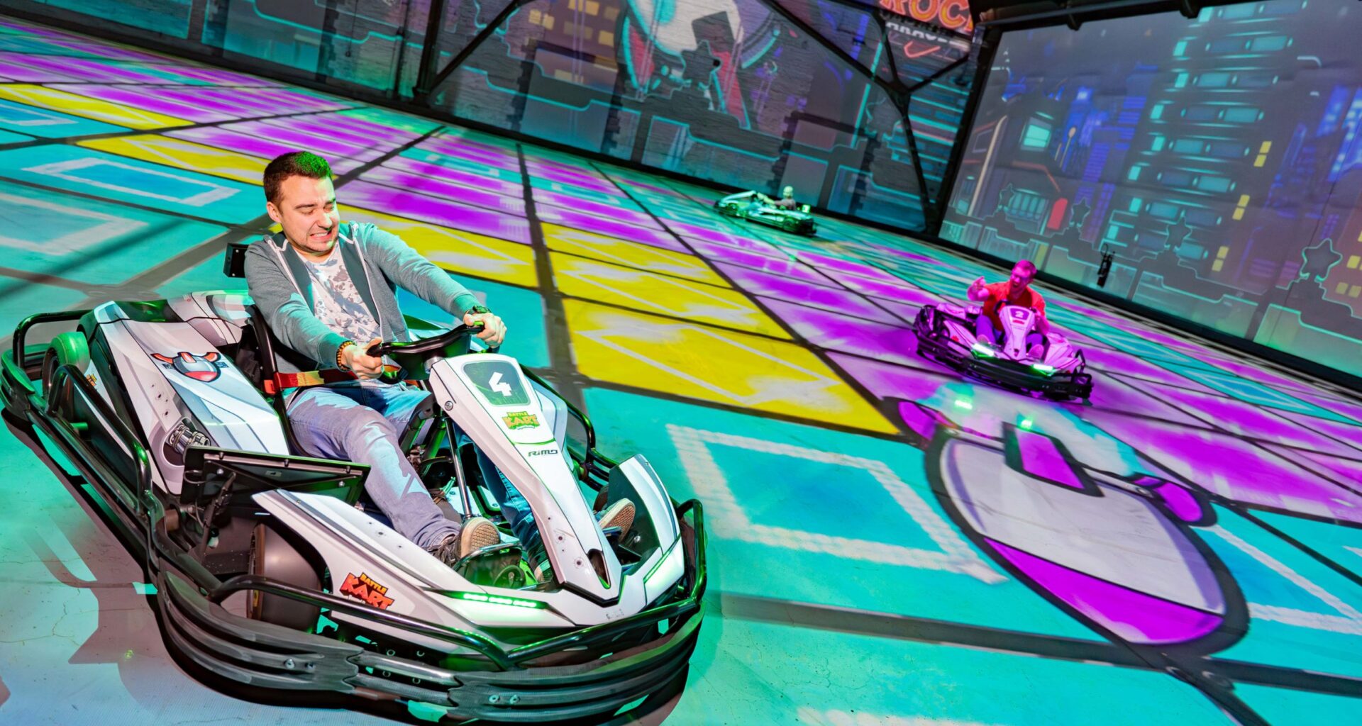 Interaktive Kart-Racing-Bahn eröffnet in Halle (Saale)