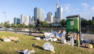 Künftig sollen die Bürgerinnen und Bürger der Mainmetropole mehr aufs Thema Abfall achten. (Symbolbild) Foto: Hannes Albert/dpa
