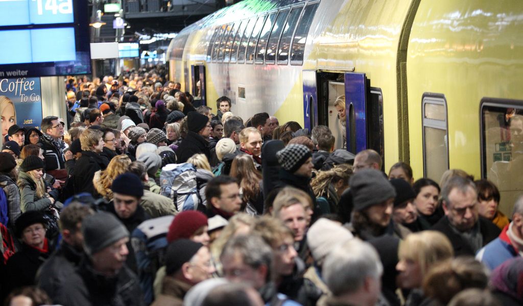 Massive Einschränkungen im Zugverkehr – 140 Menschen evakuiert