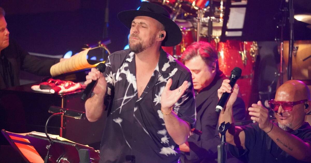 Mit SWR-Bigband in Mannheim: So lief der Auftritt von Max Mutzke im Rosengarten (plus Video) - Kultur Regional