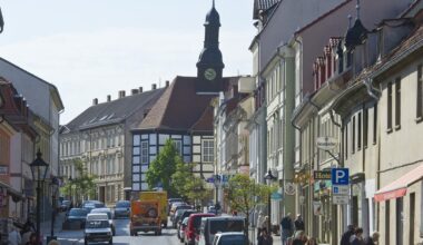 Die Königsstraße der ostbrandenburgischen Kurstadt Bad Freienwalde (Märkisch-Oderland), aufgenommen am 05.05.2011.