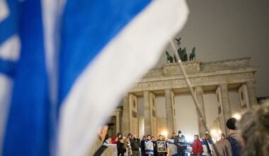 Gedenken in Berlin: Namen der Opfer vom 7. Oktober verlesen | Nachrichten Aktuell