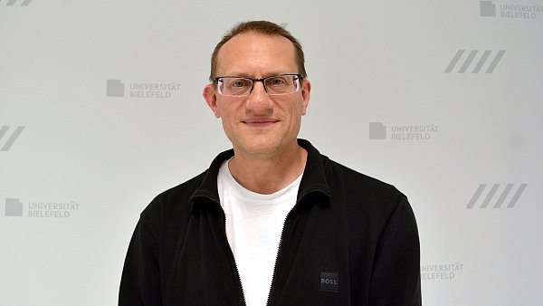 Professor Dr. Urs Vito Albrecht wurde im Juli 2025 auf die Professur für Digitale Medizin an die Medizinische Fakultät OWL berufen. - © Universität Bielefeld