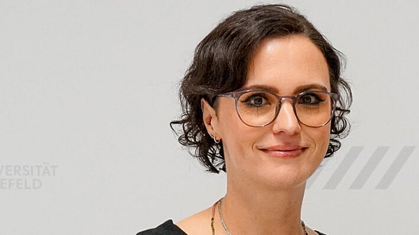 Professorin Dr. Romy Schmidt-Schippers ist seit September 2025 Professorin für Biotechnologie der Pflanzen an der Fakultät für Biologie. - © Universität Bielefeld