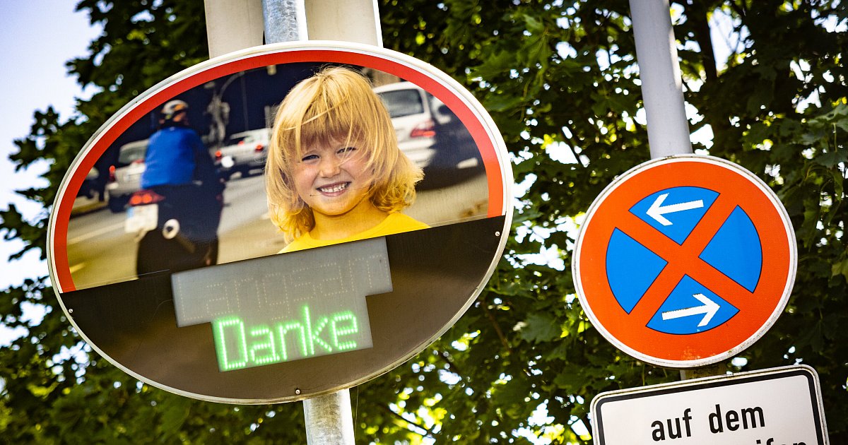 Stadt Bielefeld startet Online-Befragung zu Gefahrenstellen vor den Grundschulen