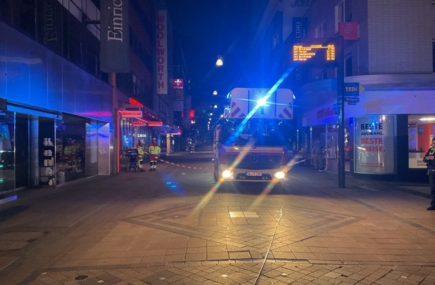 FW-DO: Brand in einem Imbissbetrieb auf dem Westenhellweg