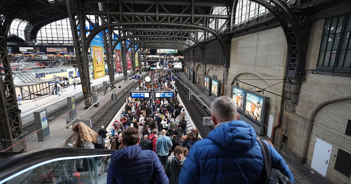 Reparatur nach Kabelschaden in Hamburg bis Donnerstagmorgen