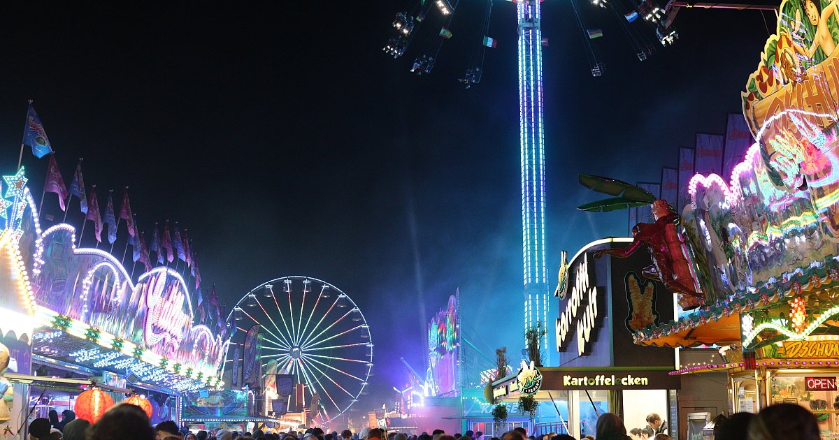 Herbstmesse, Mallorca-Party und verkaufsoffener Sonntag: Das ist am Wochenende in OWL los