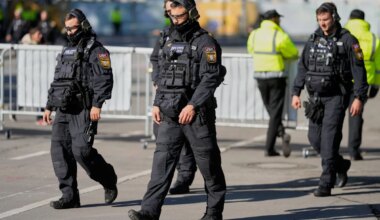 Großeinsatz in München - Bombendrohung gegen die Wiesn: Spürhunde gesucht - Bayern