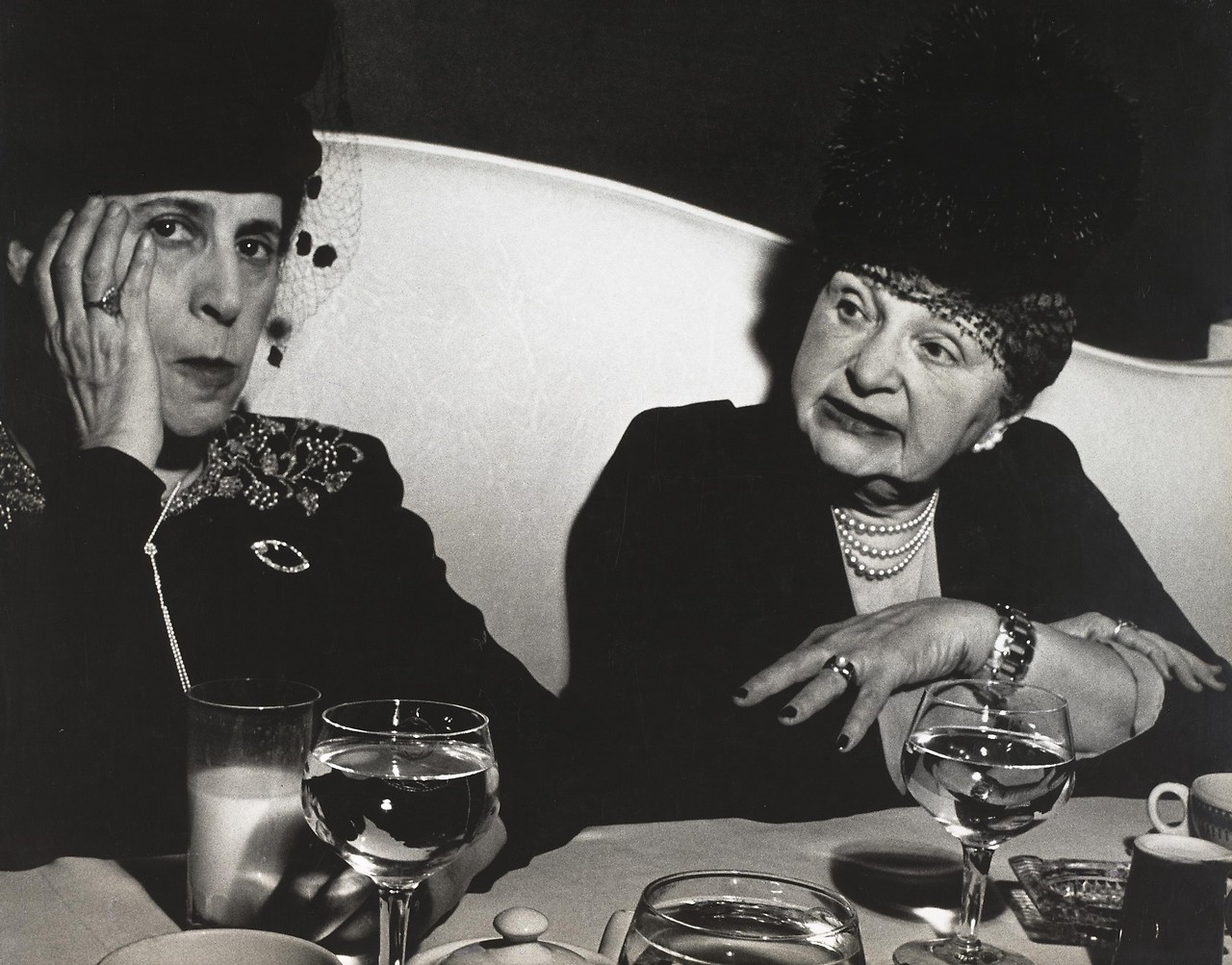 Modeschau, Hotel Pierre, New York City, 1940-1946