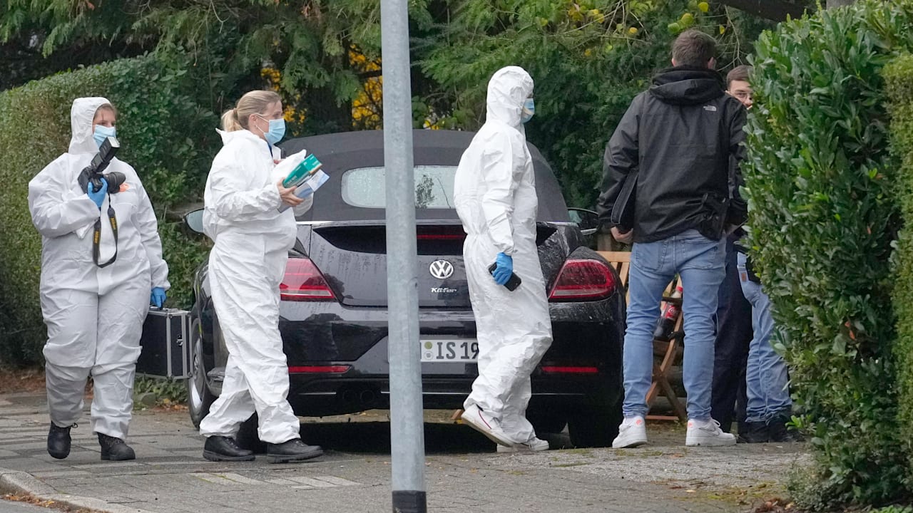 Kinder greifen Mutter und Vater in Hamburg und Herdecke mit Messer an | Regional