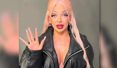 Nach Hausdurchsuchungen: Katja Krasavice geht auf Polizei los | News