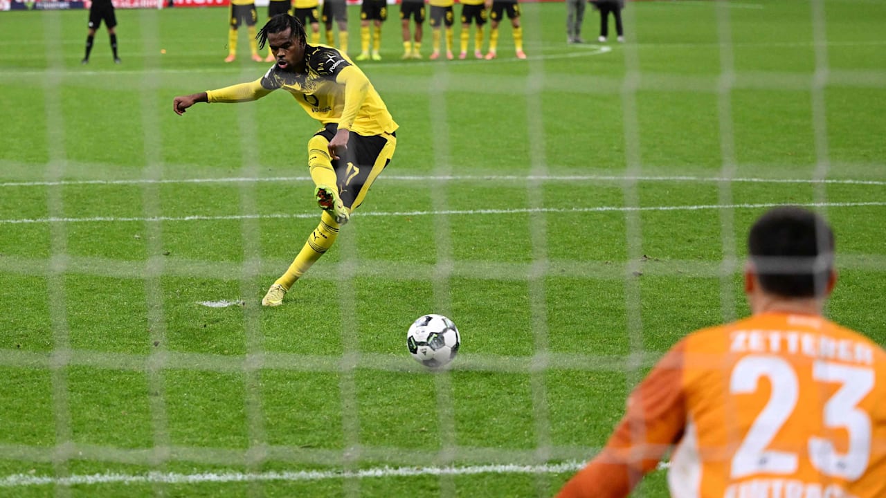 Eintracht Frankfurt: Riesen Elfer-Diskussion nach Pokal-Pleite - BILD