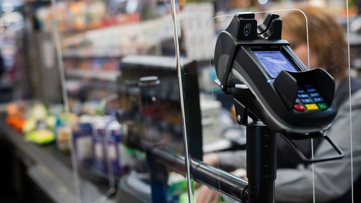 Piept's noch?: Beim Zahlen mit der Girocard ändert sich der Ton