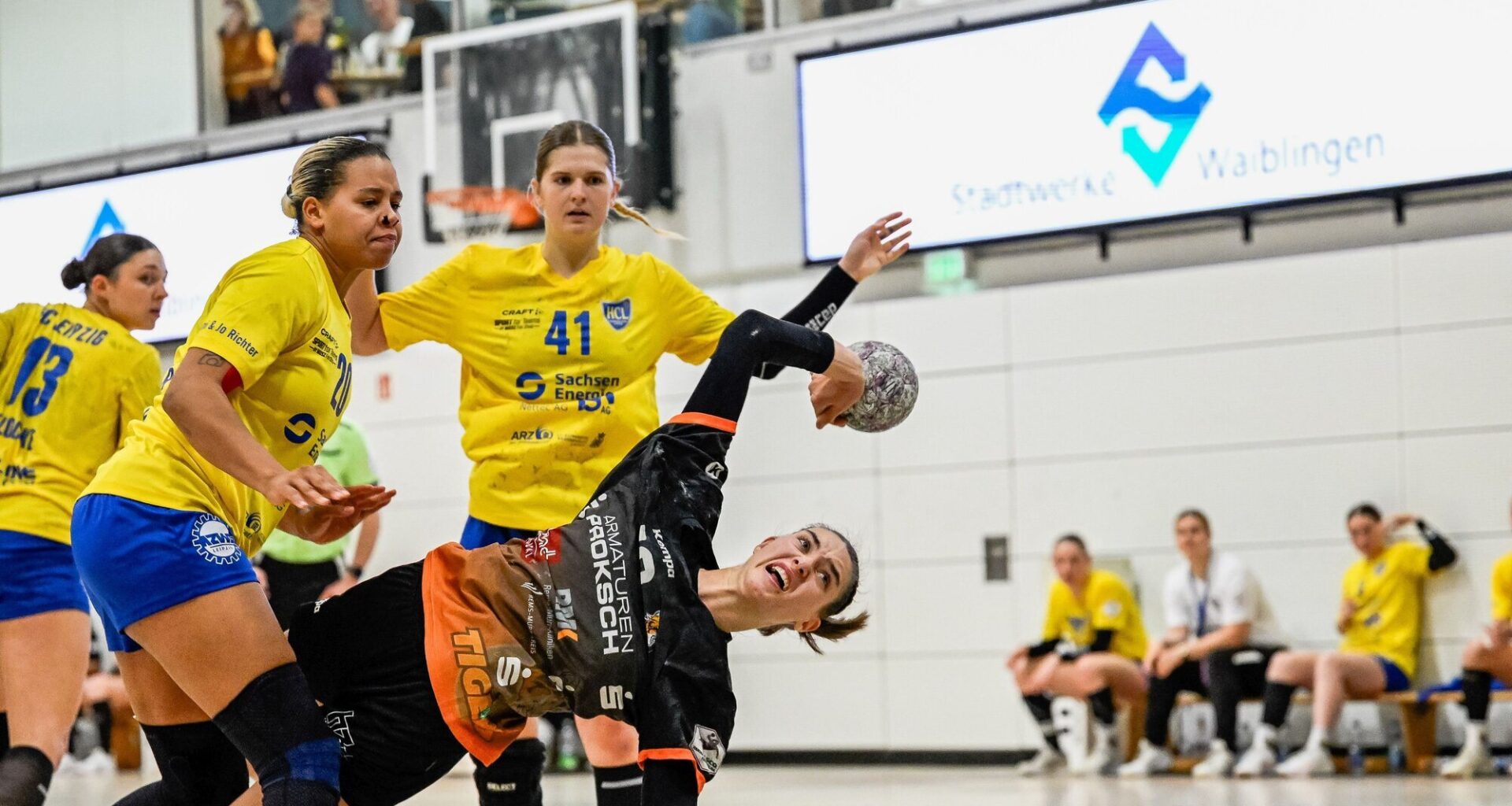 Leipzig ist einen Tick konsequenter: Erste Niederlage für VfL-Handballerinnen - Sport-News aus dem Rems-Murr-Kreis und der Welt