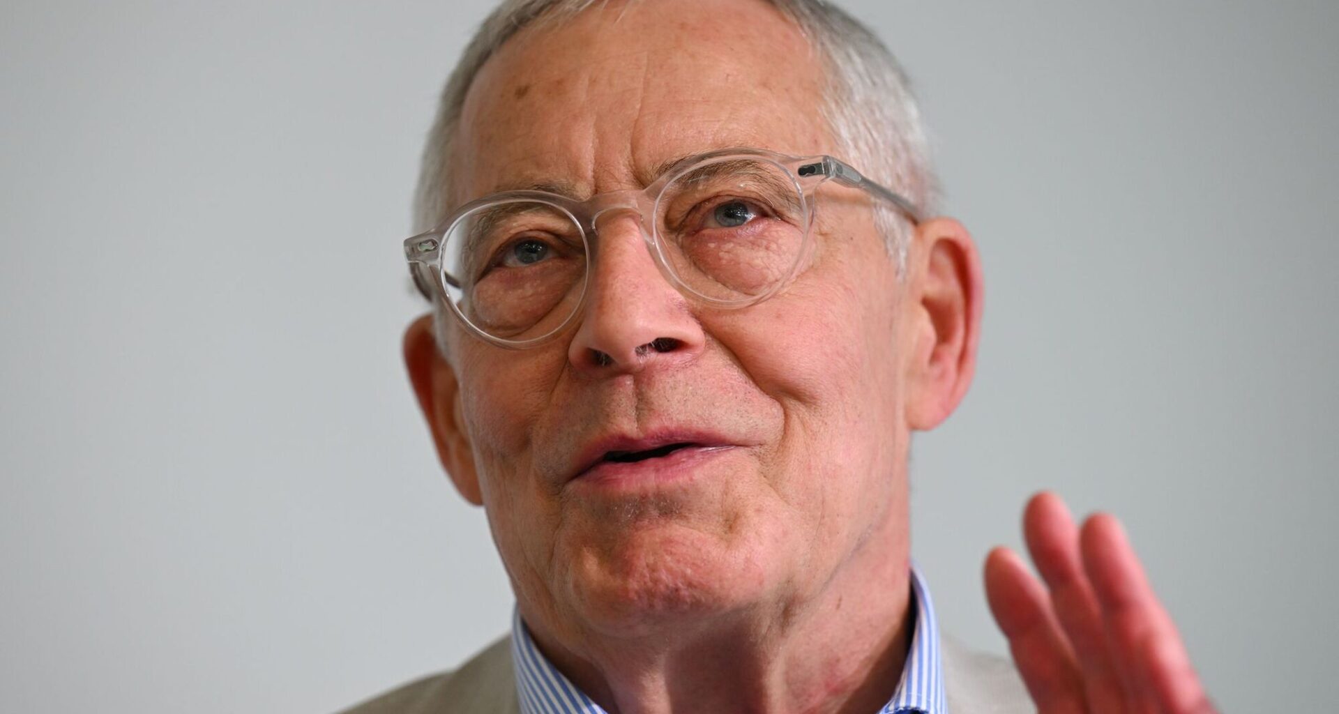 Friedenspreisträger Schlögel: Wehrpflicht ist «an der Zeit» - Nachrichten aus Deutschland