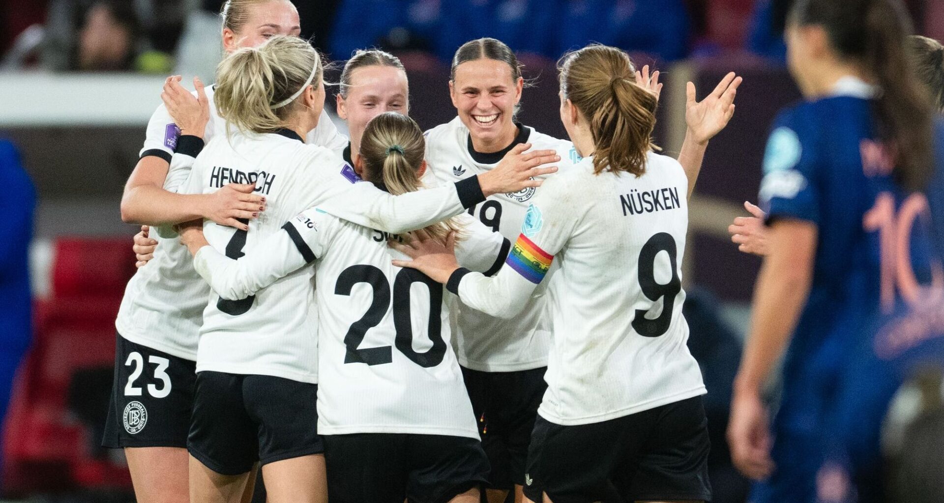 Klara Bühl erlöst DFB-Frauen: 1:0 gegen Frankreich - Nachrichten aus Deutschland