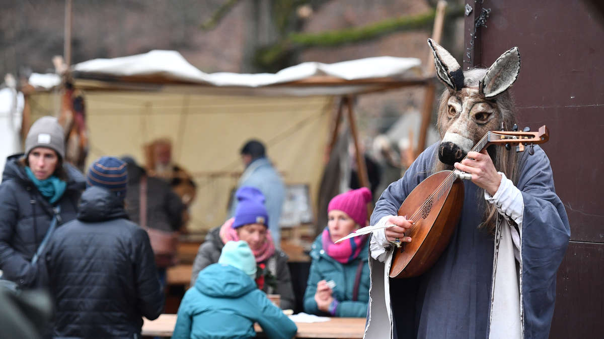 Vier mittelalterliche Weihnachtsmärkte 2025 in NRW
