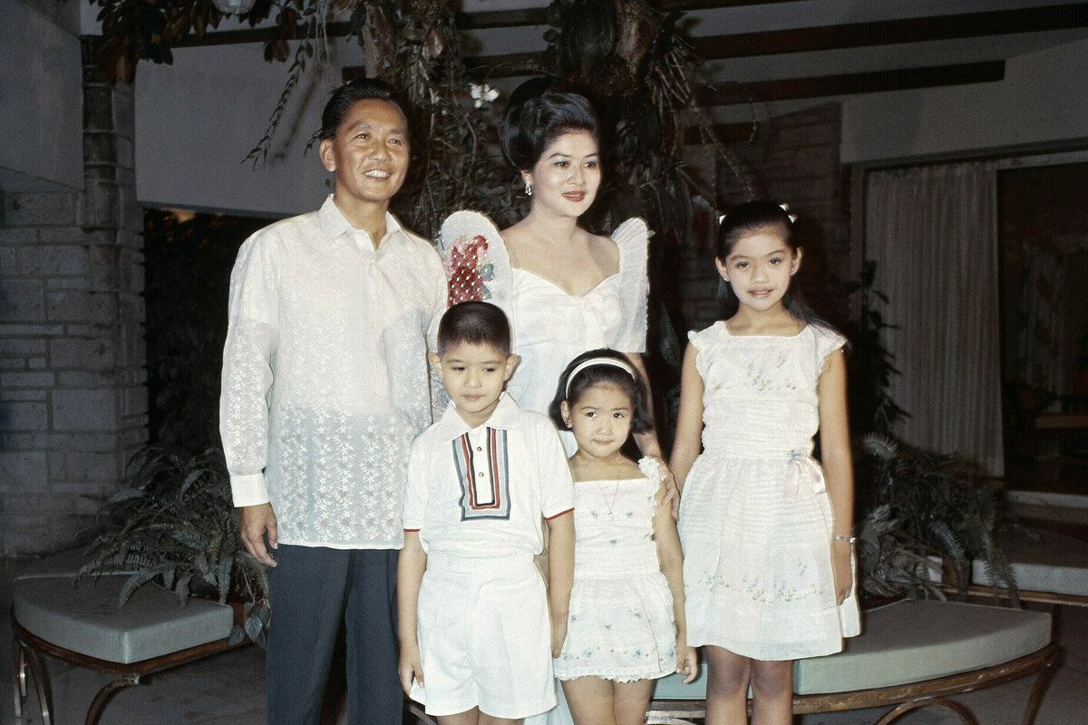 Buch über Politik in den Philippinen: Politdynastien und Seeleute