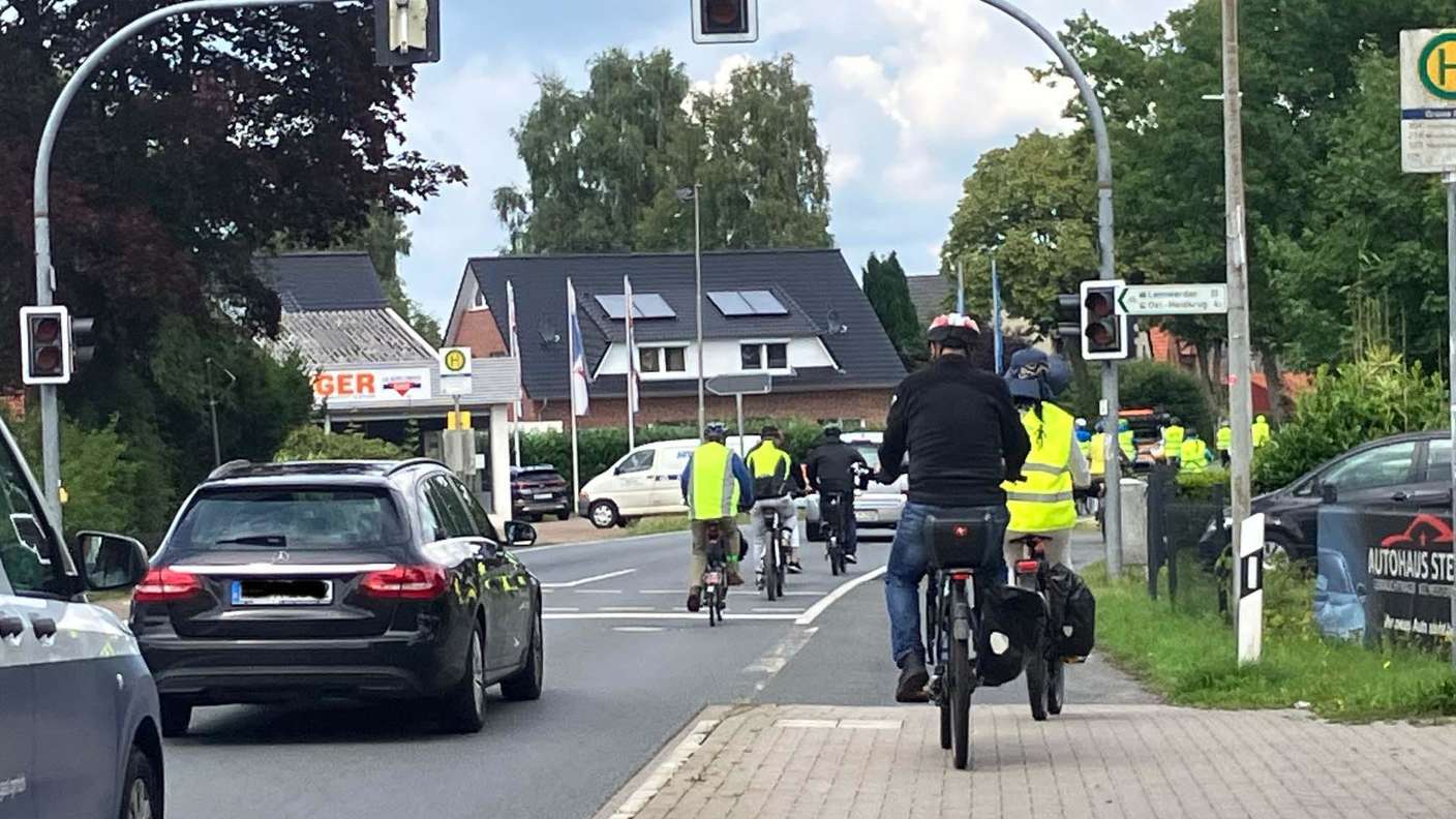 Nicht alle Radfahrer trauen sich bei Tempo 30 auf die Straße.