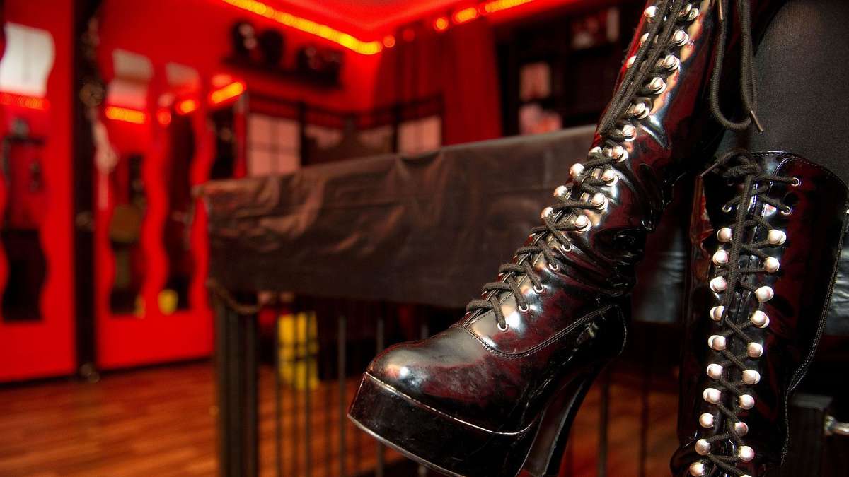 Domina soll Kunden wegen Erbe getötet haben