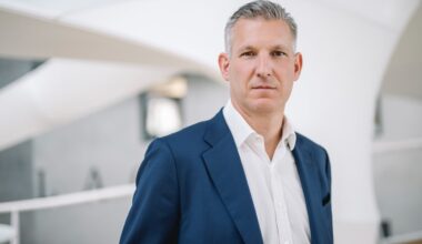 Neuer Nestle-Chef streicht 16.000 Stellen | Geld