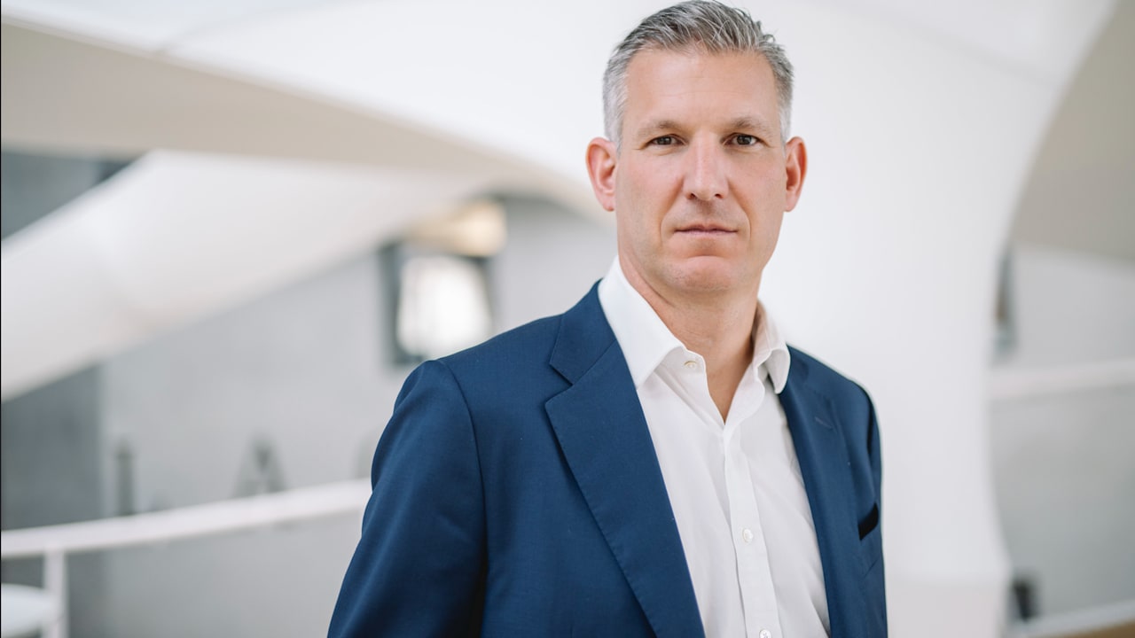 Neuer Nestle-Chef streicht 16.000 Stellen | Geld