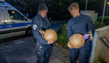 Hamburg: Polizei und Entschärfer finden Kugelbomben in einem Wohnhaus | Regional