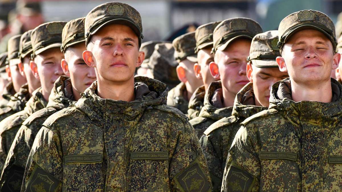 Putin lockt Rekruten mit „ruhigem Dienst“ – dann folgt der Tod