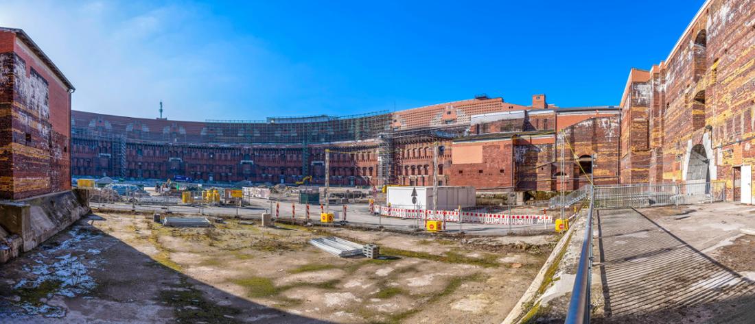 Aus der NS-Hinterlassenschaft der Nürnberger Kongresshalle wird ein einzigartiger Kulturort. Experten führen jeden Sonntag kostenlos durch die spektakuläre Baustelle.