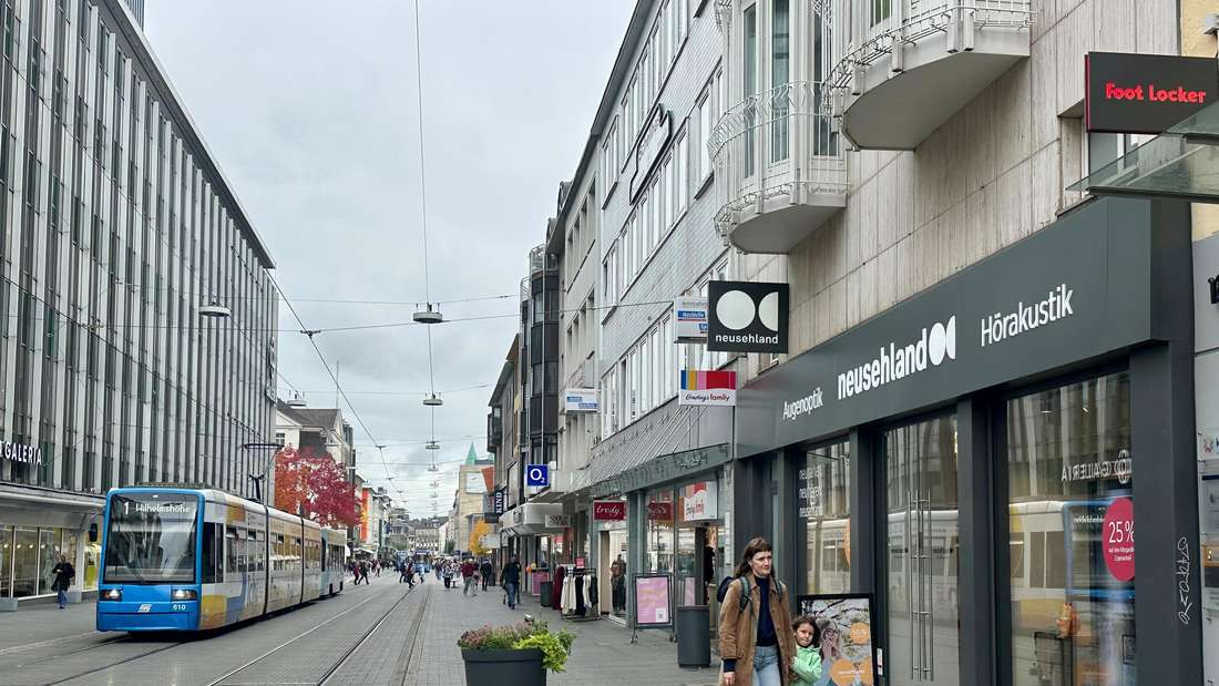 Optiker Neusehland neu an der Oberen Königsstraße 14