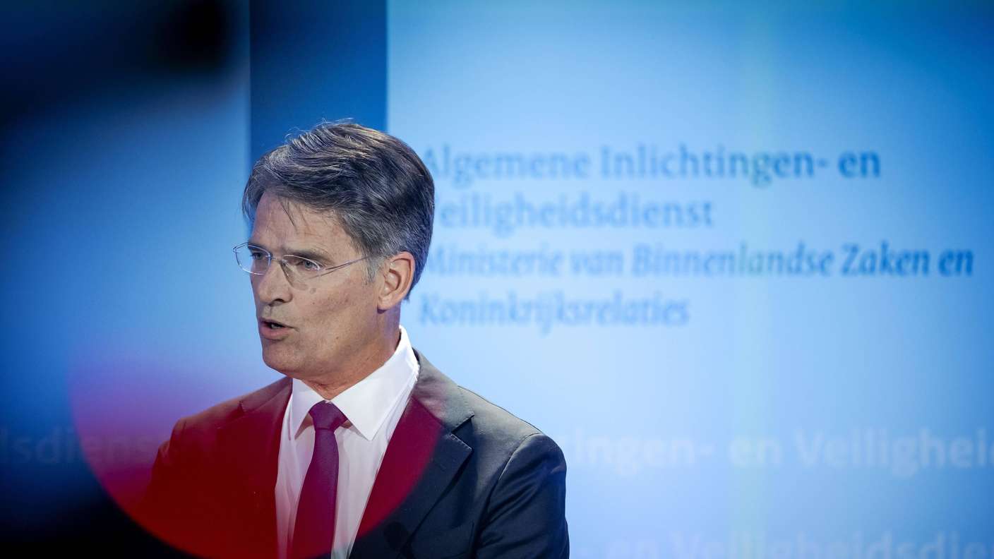 Erik Akerboom, der Chef des AIVD, des niederländischen Inlandsgeheimdienstes, ist sehr wachsam.