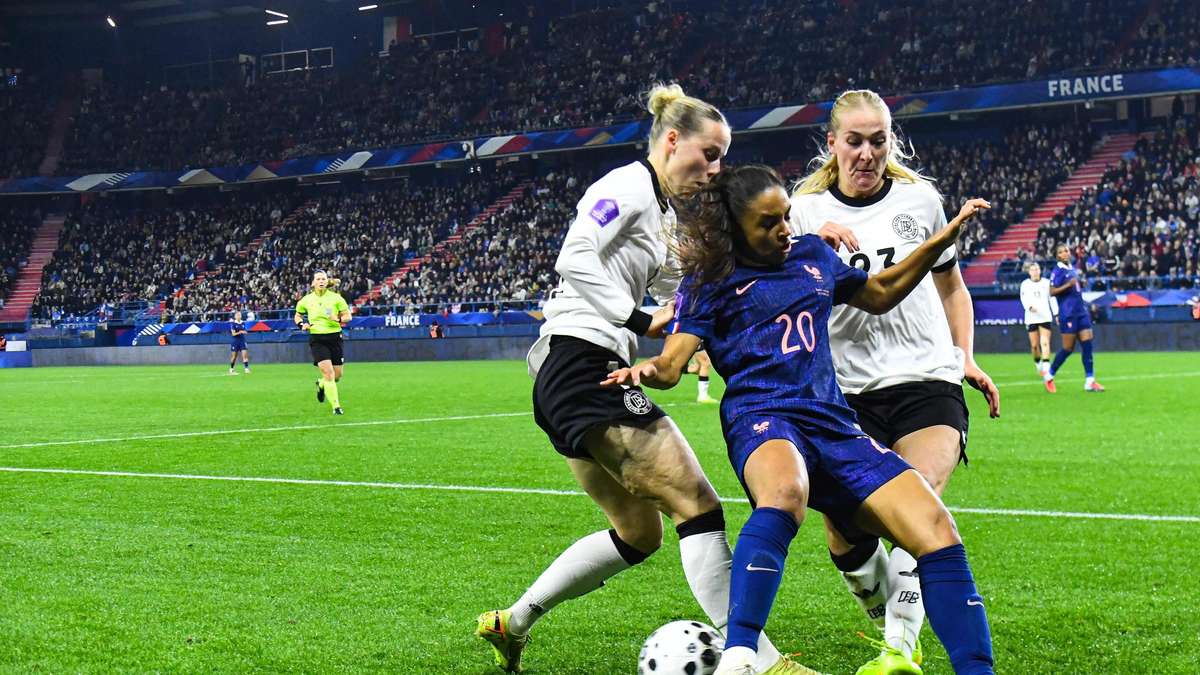 Deutschland schießt sich mit zwei Traumtoren ins Finale