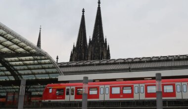 Bahn - Regionalverkehr im Raum Köln weiter beeinträchtigt - Wirtschaft