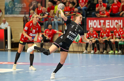 Metzinger Bundesliga-Handballerinnen kehren nach langer Spielpause mit 38:33-Sieg zurück - TuS Metzingen Handball Damen - Reutlinger General-Anzeiger