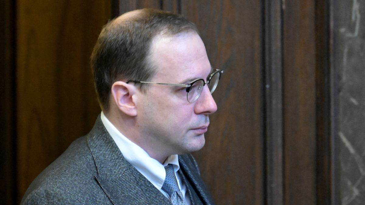 Mit Droge auf der Wiesn: Kokainbesitz: Schauspieler Florian Teichtmeister festgenommen