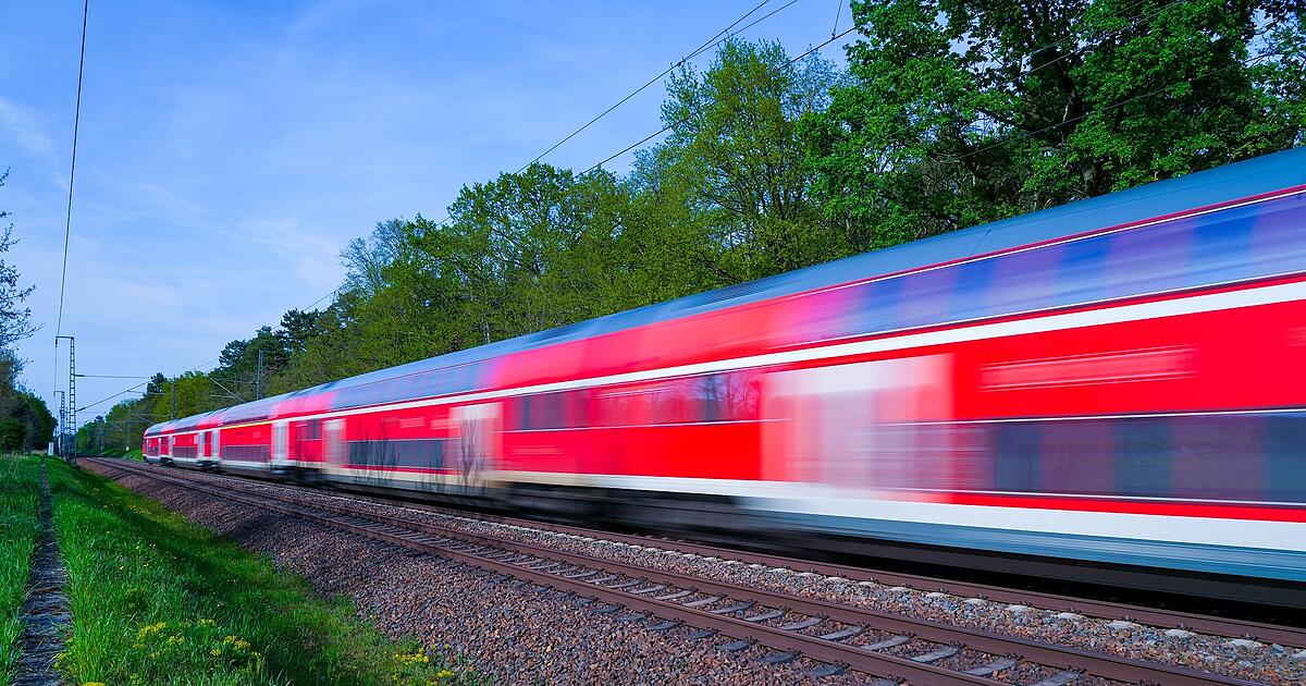 Bahnstrecke zwischen Hof und Nürnberg: Bald wieder durchgängige Züge