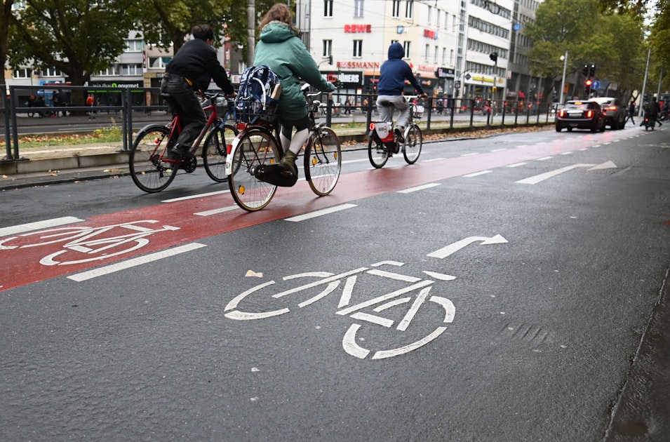 Kommentar: Köln braucht mehr Geld für den Bau sicherer Radwege