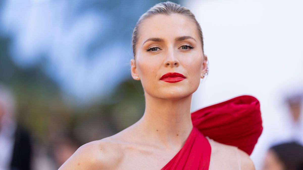 Brüche und gerissene Bänder: Lena Gercke zerstört sich selbst